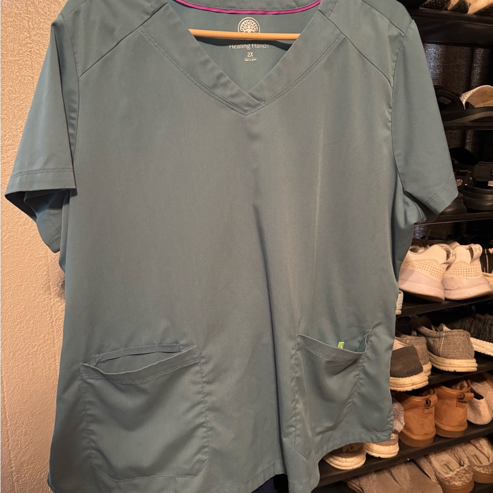 Healing Hands women’s Teal V-Neck Shirt 2X